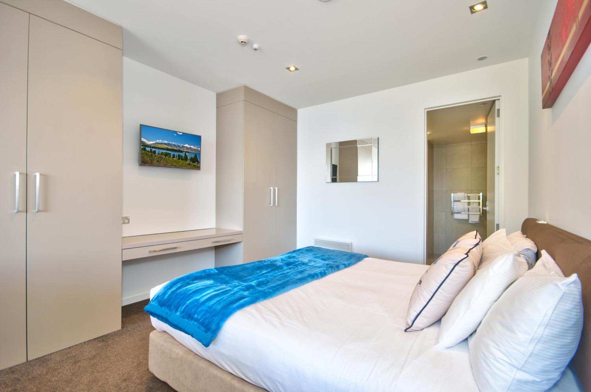 Lakes Edge Apartment Куийнстаун Екстериор снимка