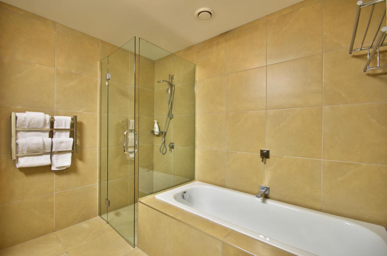 Lakes Edge Apartment Куийнстаун Екстериор снимка